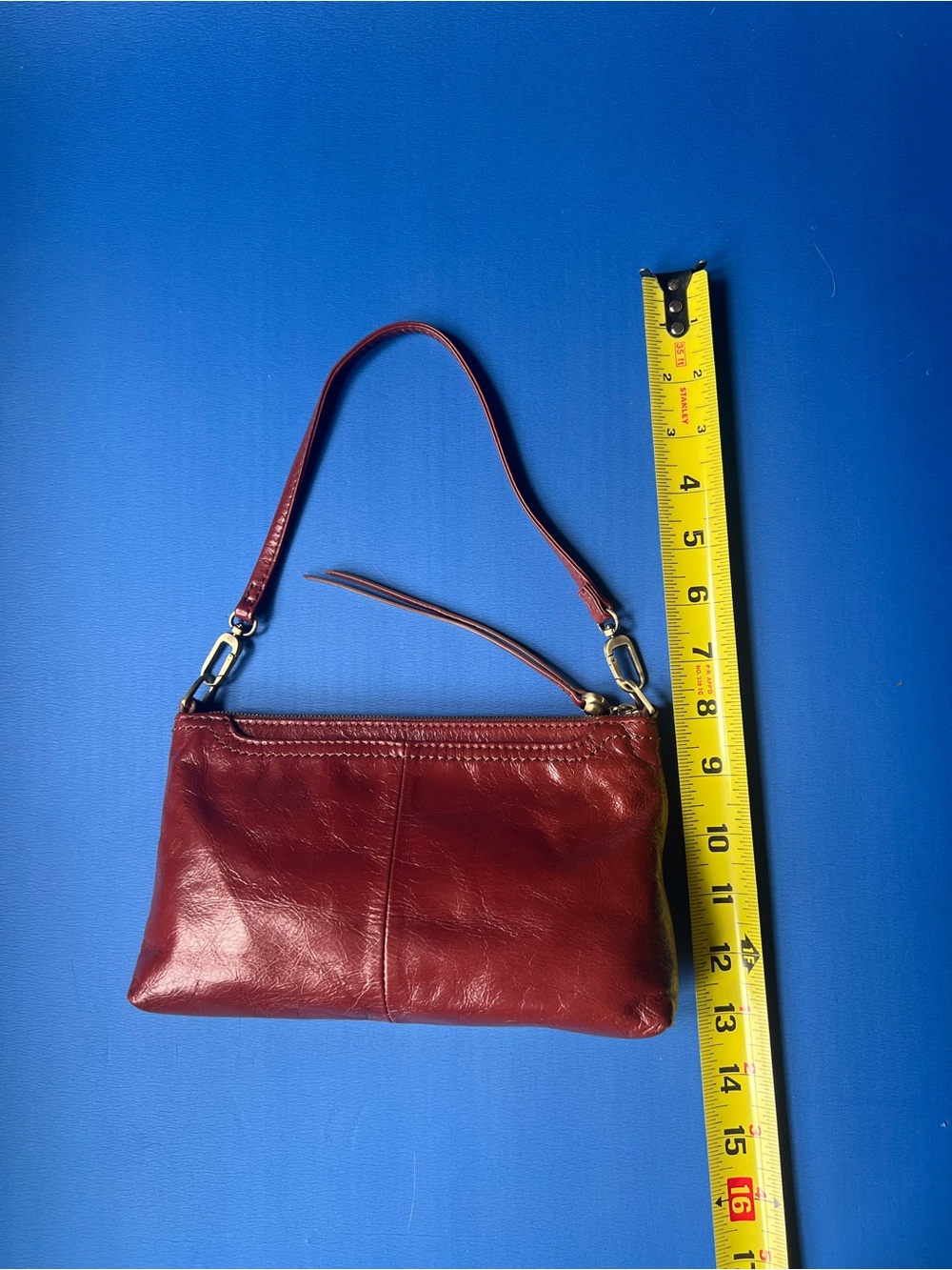 HOBO Red Leather Wristlet Clutch - Picture 3 of 10
